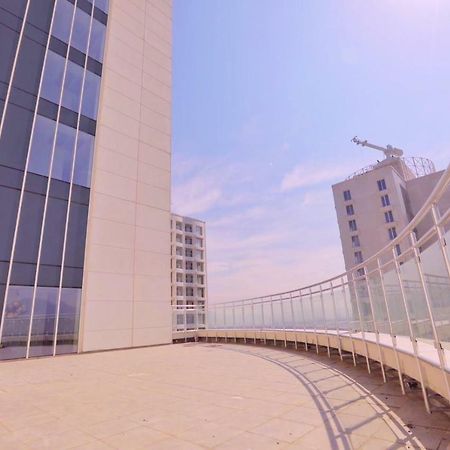 33Rd Floor Luxury Apartment Spa & Fitness Skopie Exterior foto