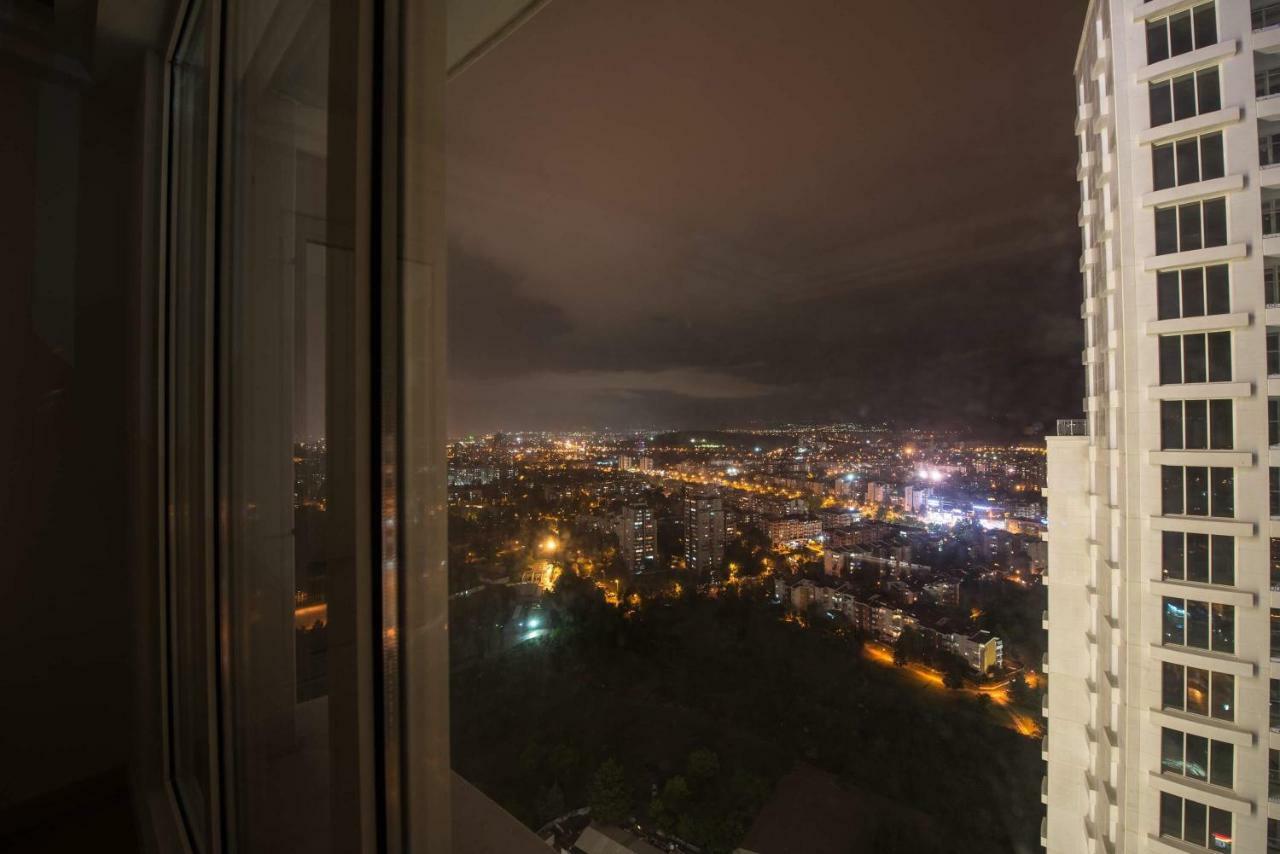 33Rd Floor Luxury Apartment Spa & Fitness Skopie Exterior foto