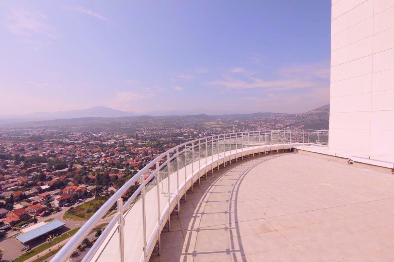 33Rd Floor Luxury Apartment Spa & Fitness Skopie Exterior foto